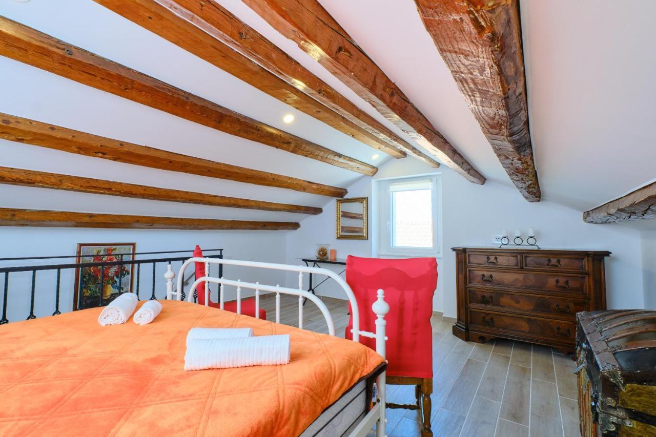 Apartment Kaleta Sveti Jakov Exteriér fotografie