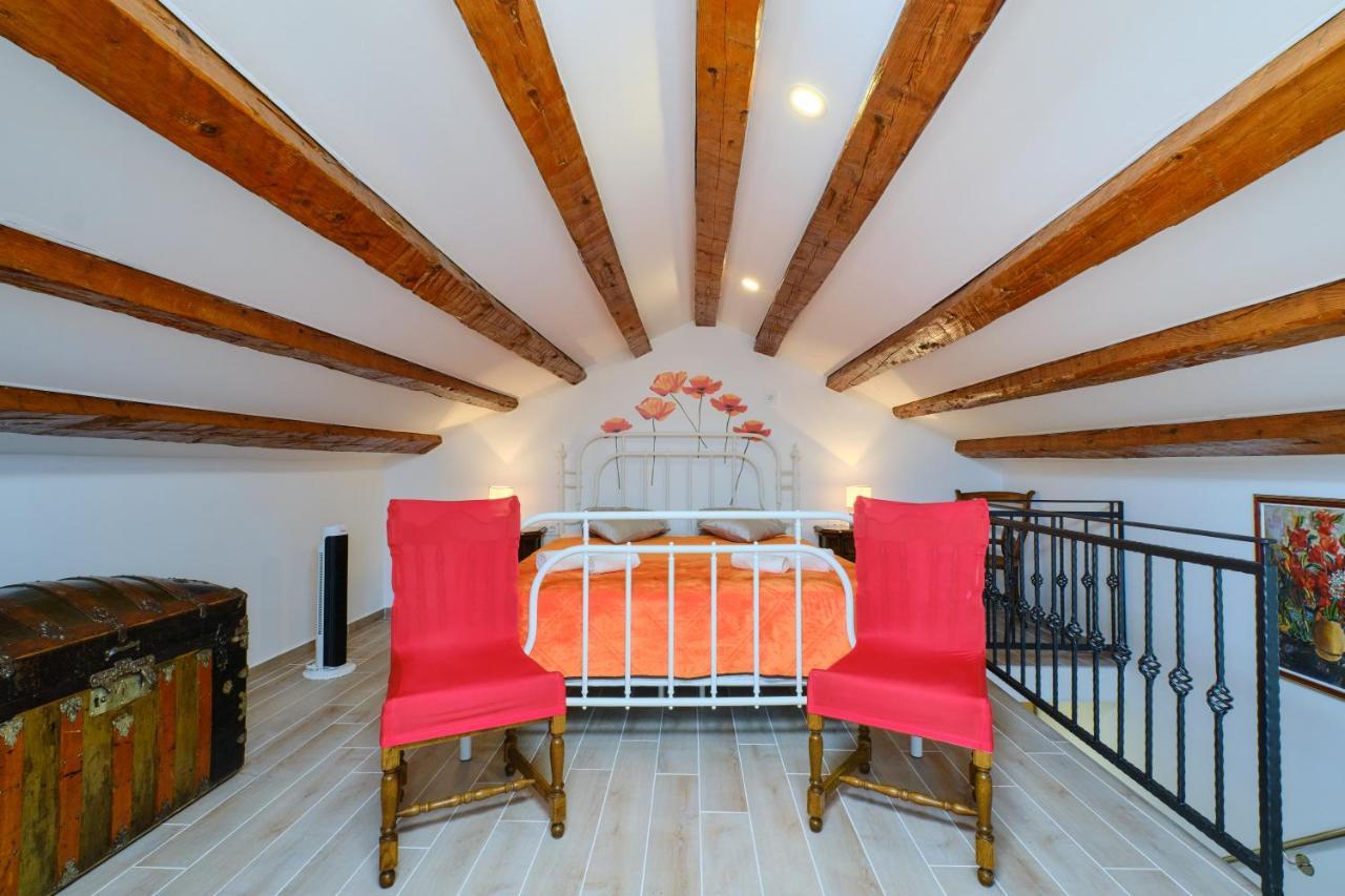 Apartment Kaleta Sveti Jakov Exteriér fotografie